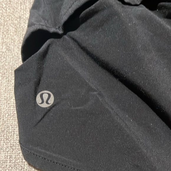 Black lululemon speed up shorts 2 inches - Picture 3 of 4